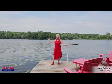 WATERFRONT SOLD - 912 Moonlight Lane , Killenbeck Lake