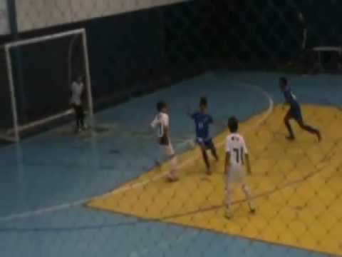 Goleiro Bruno M.Buess - Sub 11 - Tç.Curitiba 2012