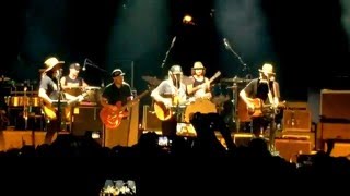 Are There Any More Real Cowboys - Neil Young, Willie Nelson &amp; Promise of Real