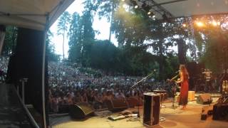 Julie Lambert - Navajo Prayer for Healing (Live)