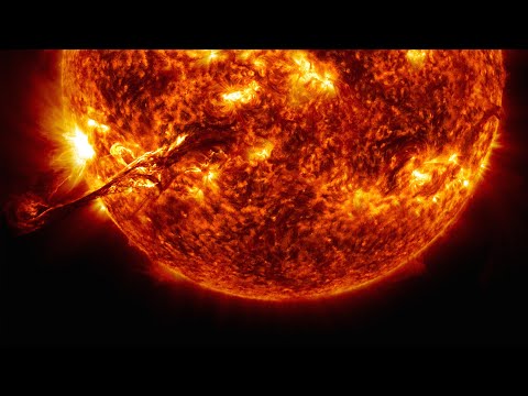 RELAXING -The Sun In Ultra HD 4K -NASA Thermonuclear Art