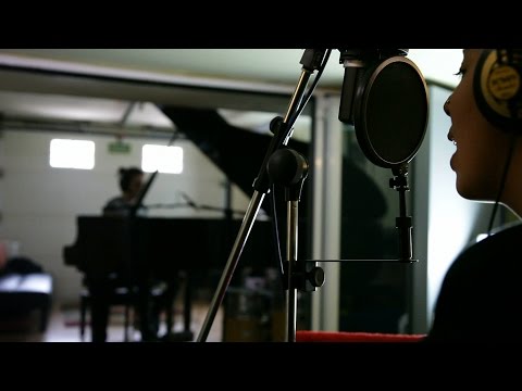 Nora Norman - ODD ONE - ( grabación en estudio)