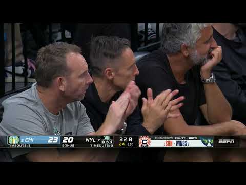 Marine Johannes gets applause from Sean Marks and Steve Nash after this 3 👏