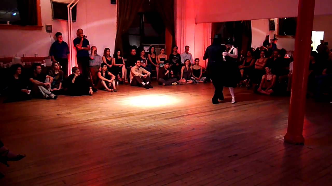 Federico Naveira & Ines Muzzopappa Halloween Tango at the Practilonga Mini-Fest