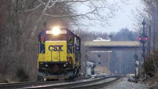 preview picture of video 'Change of Plans For CSX 6004 & 2799'