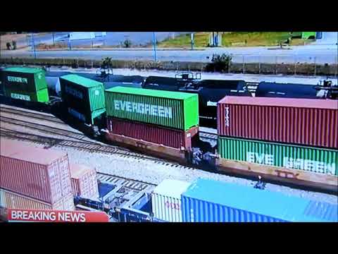 CP train derailment at Vancouver's waterfront railyard Sunday morning 2020 08 09