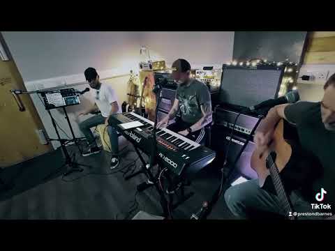 Luke Combs - “Kind of Love We Make” Cover