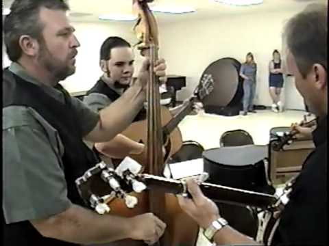 Lynwood Lunsford and The Misty Valley Boys Backstage Jam