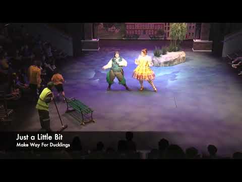 Make Way For Ducklings Show Clips at Orlando Family Stage
