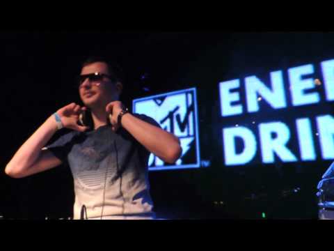 VIC - Live set from Trance Universe: Magic Island part 2(22.04.2017, Moscow, Театръ)