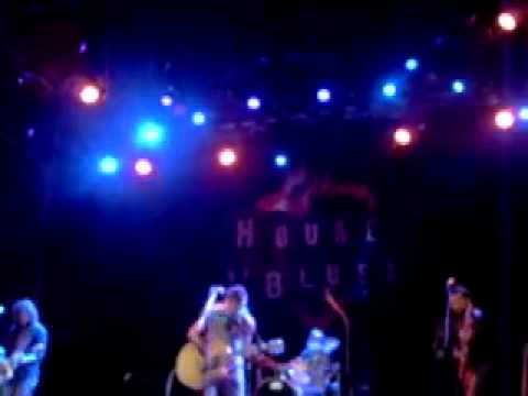 Beneath the Underdog LIVE @ the House of Blues.