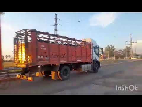 Camiones en cruce de RP158 y RN19 , San Francisco , Cordoba , video 153 . SUSCRIBITE !!