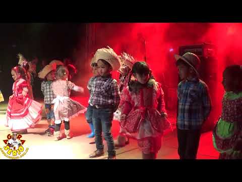 Veja a dança da quadrilha da Escola Fruto da Terra que deixou os Pais de queixo caído