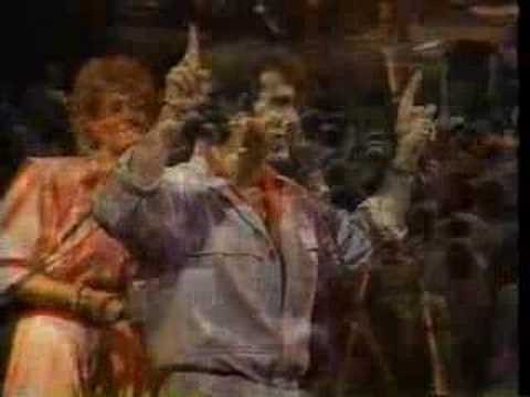 Blessed is He Who Comes - Carman