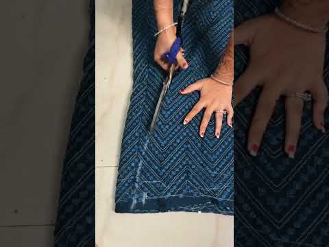 20 kali ka lehenga | #short #tiarabossofficial #lehenga #kalilehenga