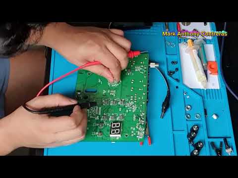 "BOSS ME-25""FLICKERING Random DISPLAY!!!  | REPAIR | Fix