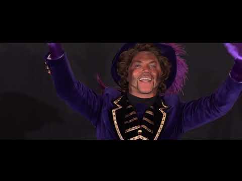 Piet Martino "Hey Sinterklaas" (Officiële videoclip 2021)