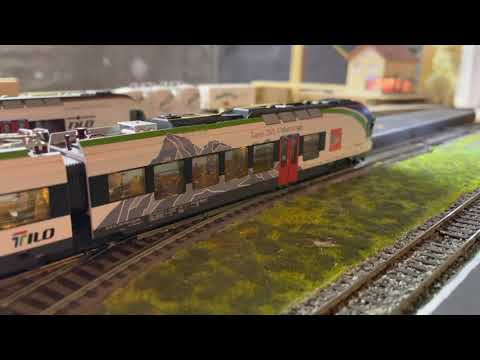 TILO Triebzug ETR 524 Jubiläumsbemalung Monte Ceneri,          mit Sound von ( ESU )