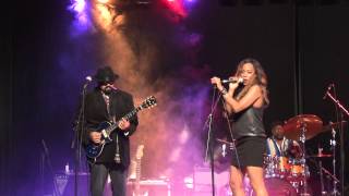 00010 " New Blues Generation " Tasha TAYLOR  " Availles Blues Concert 2014 "