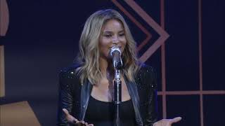 Ciara - Anytime (Live At Grammy Afterparty 2014) (VIDEO)
