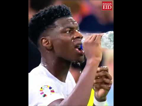 الماء واللاعبون + المدرب 😥 | Water & Players + Manager