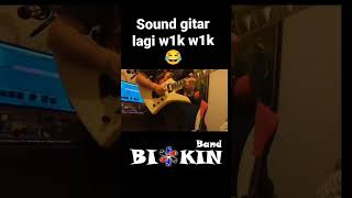 Download lagu Suara gitarnya mendesah 😂😅 #shorts#gitarunik#lucu#skillgitar mp3 Download lagu Suara gitarnya mendesah 😂😅 #shorts#gitarunik#lucu#skillgitar mp3