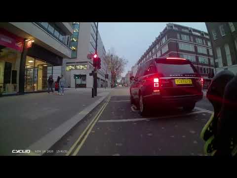 YC67EFS - Range Rover Idiots can't use their brakes - Police Action Taken