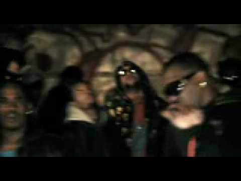 iLLAMADi feat. Black The Ripper - MOVING REMIX (HIGH QUALITY)