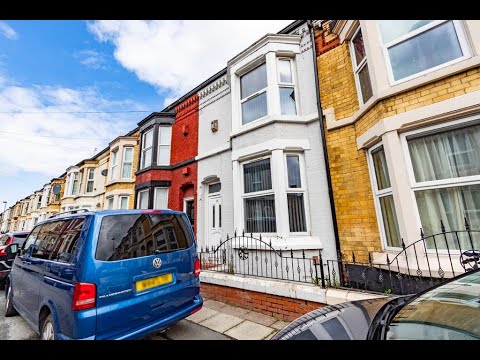 House for Rent in Kensington L7!