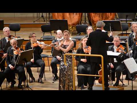 Marina Piccinini Plays Nielsen Flute Concerto - Wiener Symphoniker/Saraste
