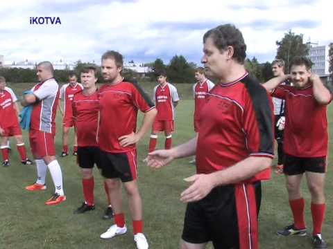 Zahájení fotbalového turnaje firem v Kuřimi a okolí.mpg