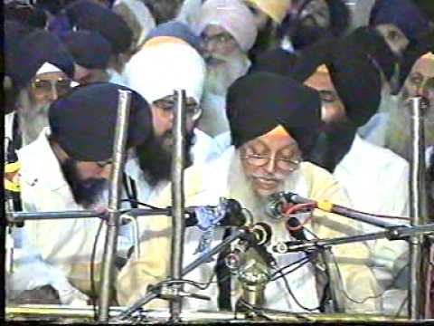 Bhai Mohinder Singh Jee 'Nanna' (Patiala) - Delhi Samagam 1990s 3/4