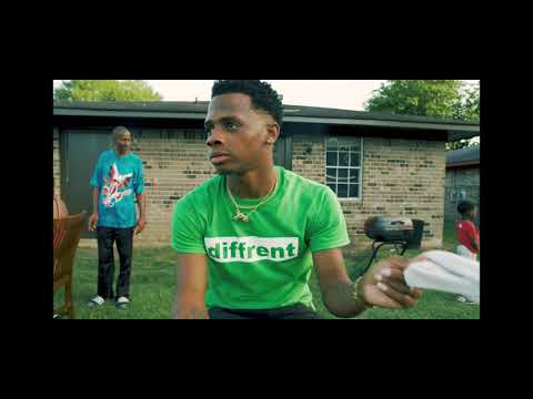 Starringo - Diffrent | Official Video | Tae Shot It