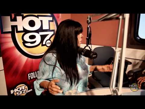 Big Ang Dishes on Her Favorite Mob Wife and Tells the History of Her T*ts and Lips!