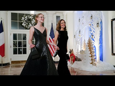 شاهد نجوم الفن والموسيقى ضمن ضيوف مأدبة عشاء أقامها بايدن على شرف ماكرون