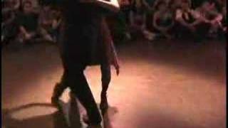 "Café Domínguez" Tango by Vladimir Estrin and Claudia Garcia