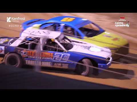 JUN17 MSH3 at TWW Cairns Speedway - Modified Sedans Heat 3
