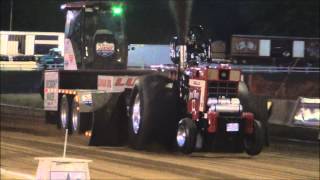 preview picture of video '2012 FPP Big Butler Fair Smoker Series tractor pull'