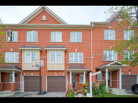 520 Novo Star Drive Mississauga Home for Sale - Real Estate Properties for Sale