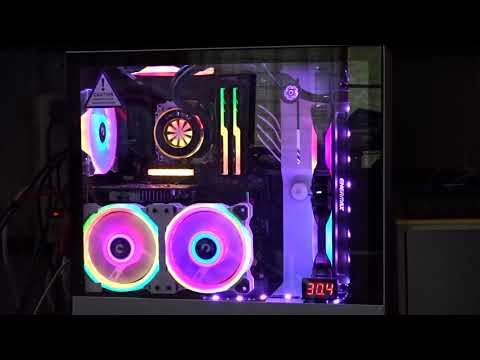 Ventiliatorius Thermaltake Riing Quad 12 RGB TT Premium Edition 3-pac + HUB Baltas (CL- F100- PL12SW- A) video