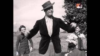 MAURICE CHEVALIER chante "QUAND UN VICOMTE"