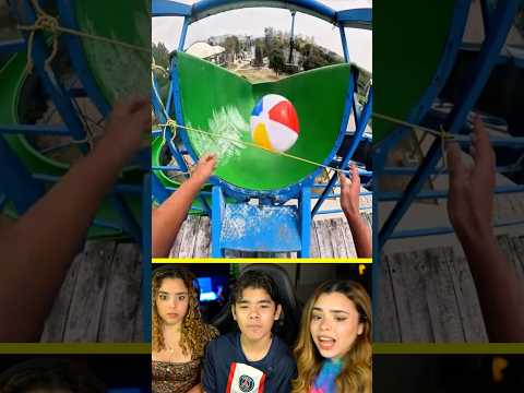 Bola escorregando no Toboágua no Parque Parkour 😁POV
