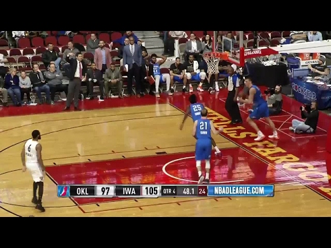 Highlights: Wade Baldwin IV (12 points)  vs. the Blue, 2/9/2017