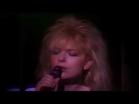 France Gall /  Évidemment   (Live Le Tour de France 88)