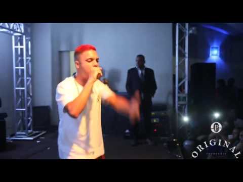 Mc Raphael - ao vivo em morena rosa(FUNK SOBRA NADA)