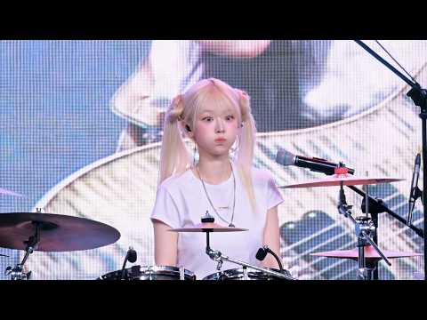 260512 QWER -  쵸단 FULL 직캠 / 상지대학교 축제 / #QWER #fancam #CHODAN