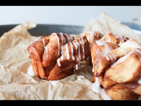 download lagu mp3 mp4 Pull Apart Cinnamon Roll Muffins, download lagu Pull Apart Cinnamon Roll Muffins gratis, unduh video klip Pull Apart Cinnamon Roll Muffins