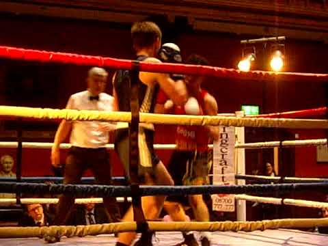 SS106499 - 2018 OXFORD UNIVERSITY "TOWN V GOWN" AMATEUR BOXING MATCH