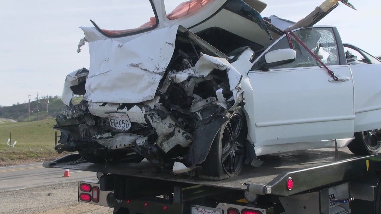 CHP: 5 killed in head-on vehicle crash near Millerton Lake