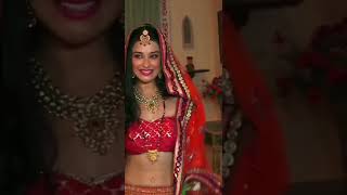 actress nyrabannerjee navelpiercing 10#actressnavelpiercing#navelpiercing #navel#nyrabanerjee #navel